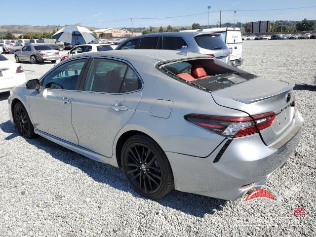 4T1K61AK5NU012962 2022 TOYOTA CAMRY photo no. 2