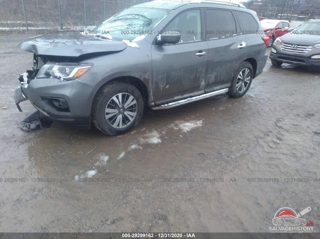 5N1DR2MM6HC693128 2017 NISSAN PATHFINDER photo no. 2