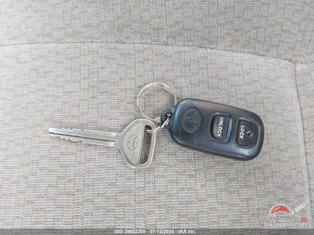 1NXBR32E43Z189754 2003 TOYOTA COROLLA photo no. 11
