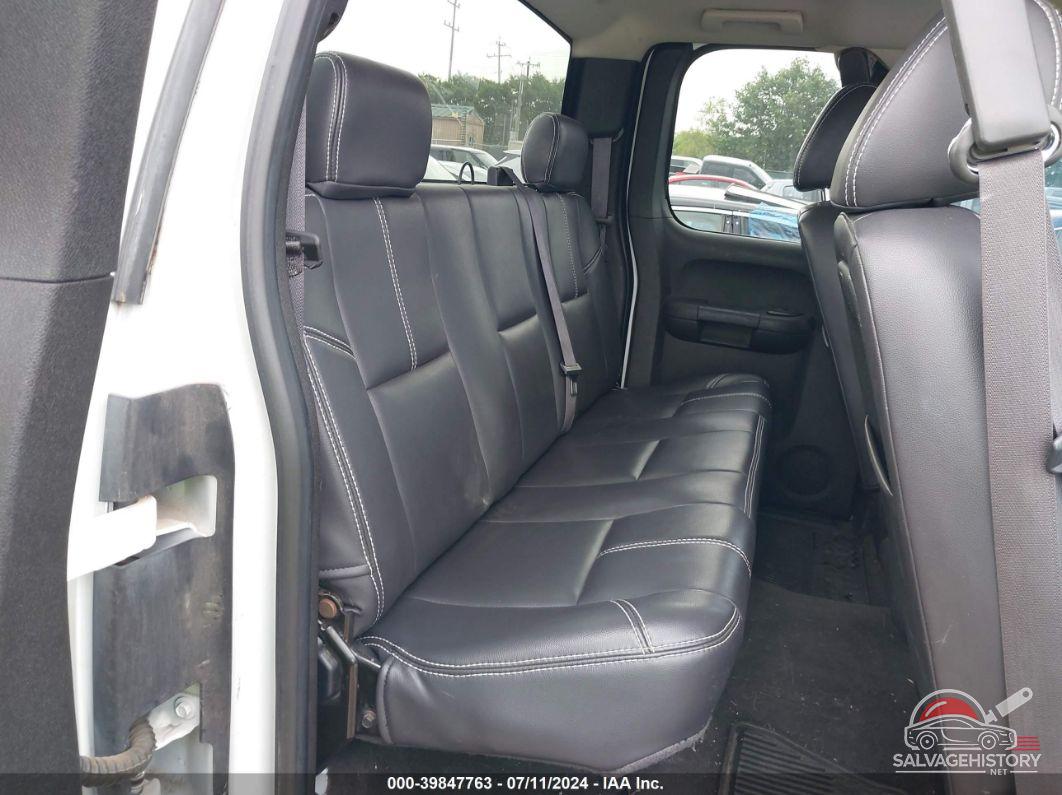 1GCRKREA6BZ465887 2011 CHEVROLET SILVERADO 1500 photo no. 8
