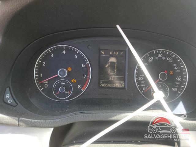 1VWBH7A30DC057643 2013 VOLKSWAGEN PASSAT photo no. 9
