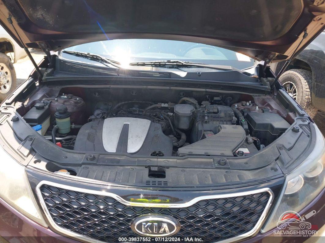 5XYKWDA25CG257846 2012 KIA SORENTO photo no. 10