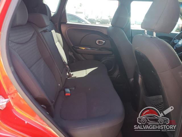 KNDJX3A50E7712518 2014 KIA SOUL photo no. 10