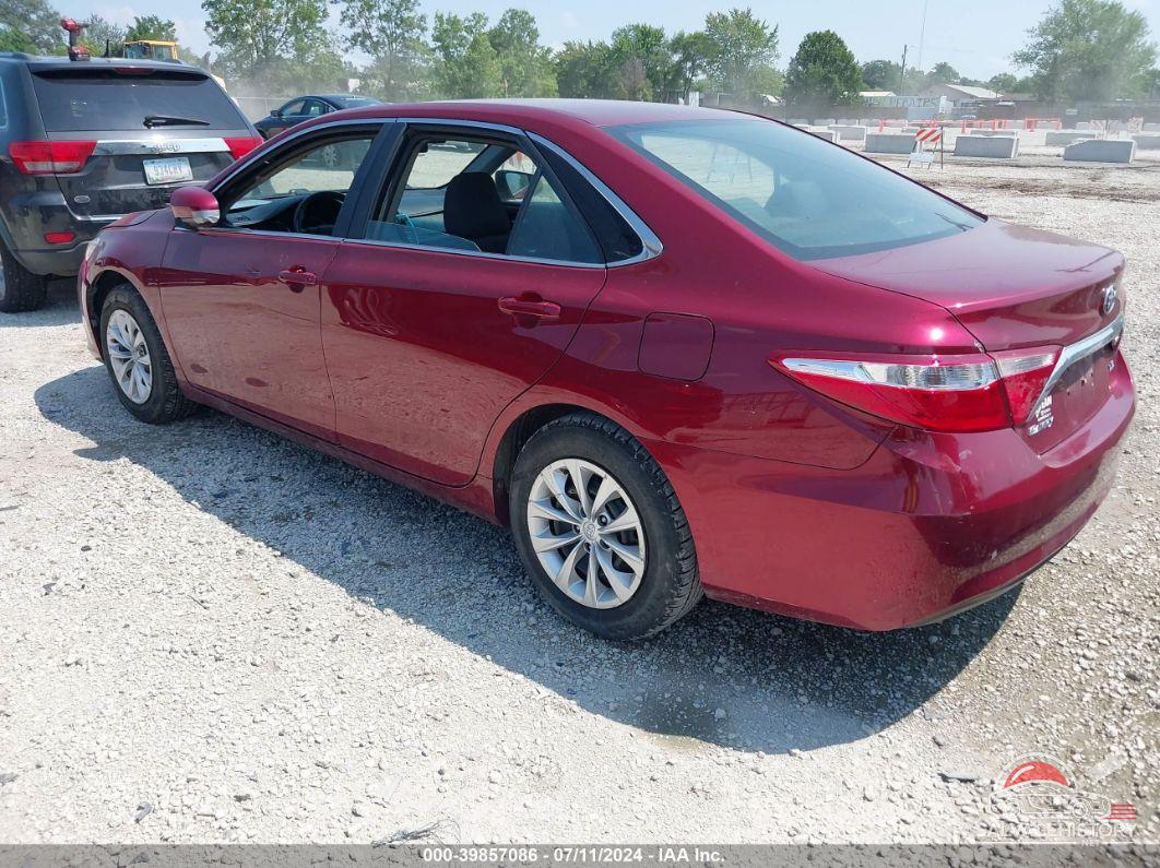 4T1BF1FK2HU808663 2017 TOYOTA CAMRY photo no. 3