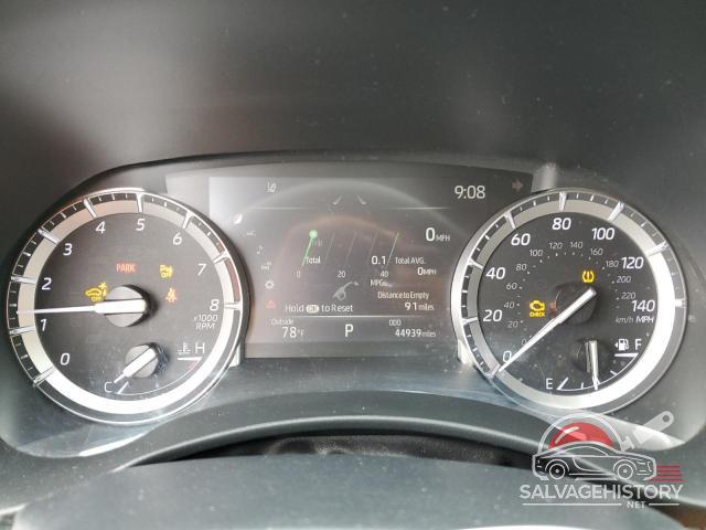 5TDFZRBHXNS232990 2022 TOYOTA HIGHLANDER photo no. 9