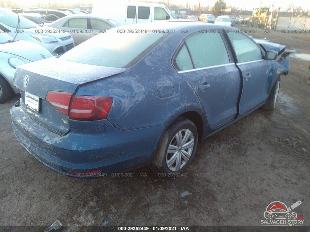 3VW2B7AJ7HM245905 2017 VOLKSWAGEN JETTA photo no. 4