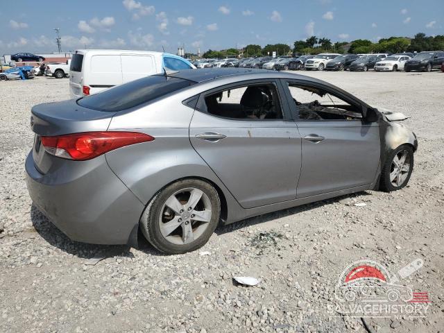 KMHDH4AE8DU908234 2013 HYUNDAI ELANTRA photo no. 3