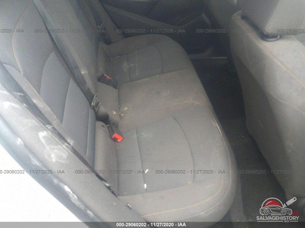 1G1BC5SM6K7104170 2019 CHEVROLET CRUZE photo no. 8