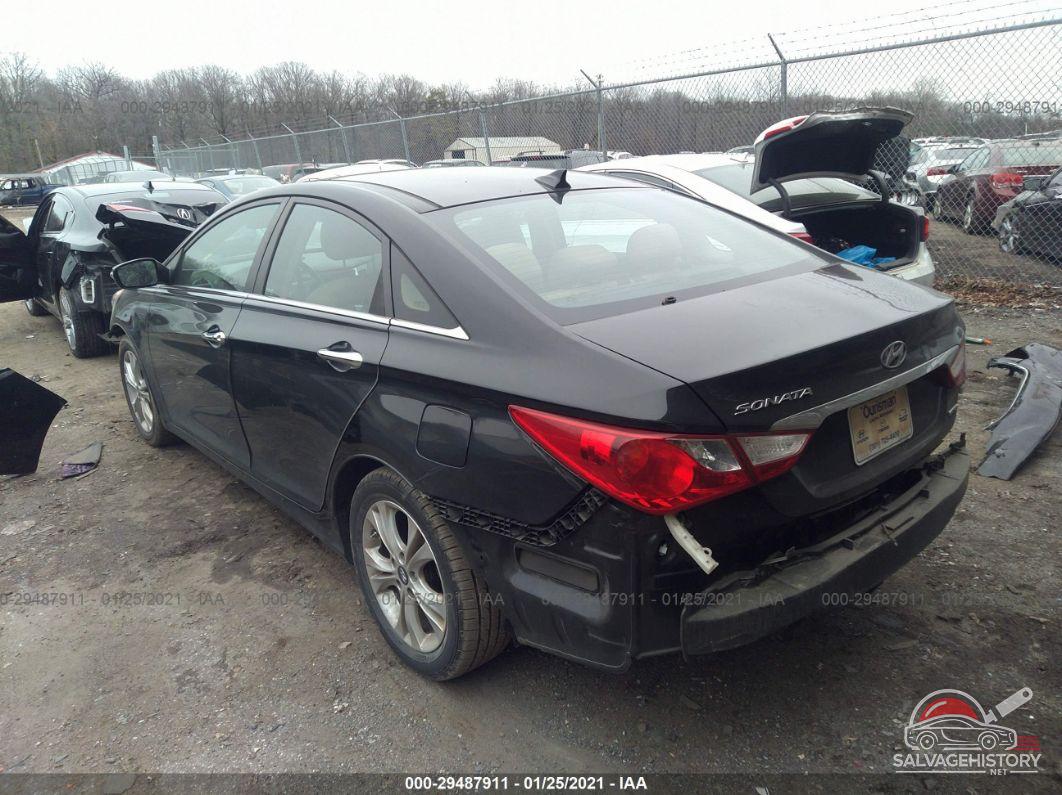 5NPEC4AC4DH708810 2013 HYUNDAI SONATA photo no. 3