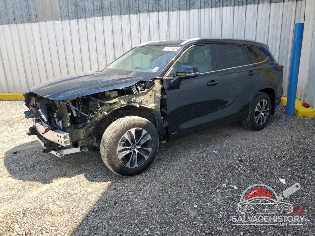 5TDKBRCH8RS141384 2024 TOYOTA HIGHLANDER photo no. 4