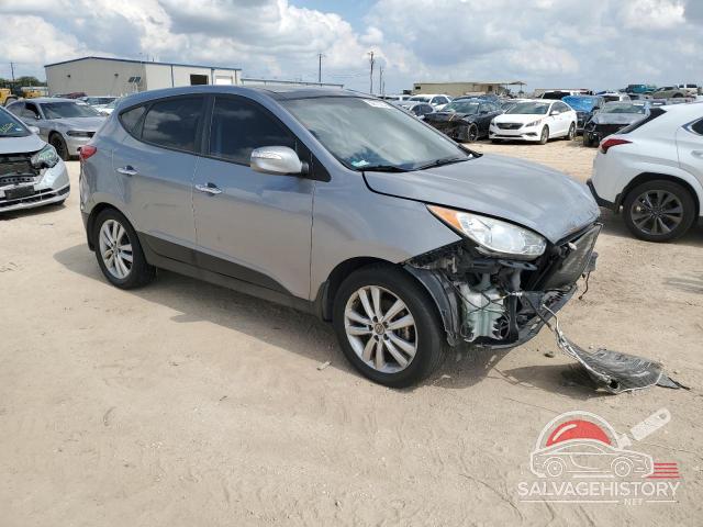 KM8JU3AC4DU558110 2013 HYUNDAI TUCSON photo no. 4