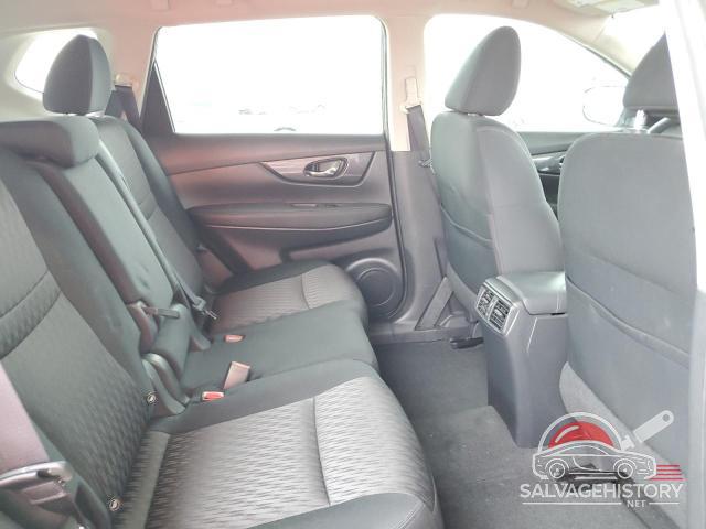 KNMAT2MTXHP619591 2017 NISSAN ROGUE photo no. 11