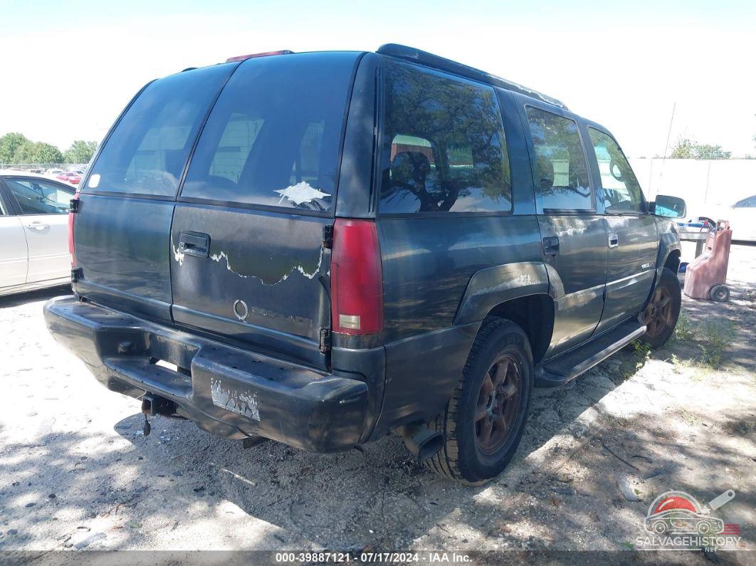 1GYEK13R4YR138707 2000 CADILLAC ESCALADE photo no. 4