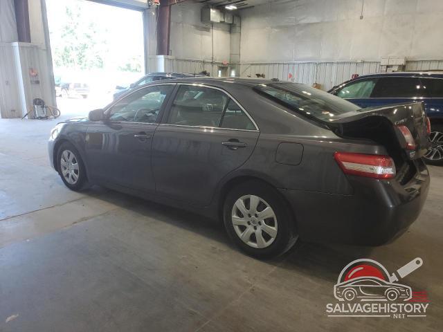 4T1BF3EK9AU054681 2010 TOYOTA CAMRY photo no. 2