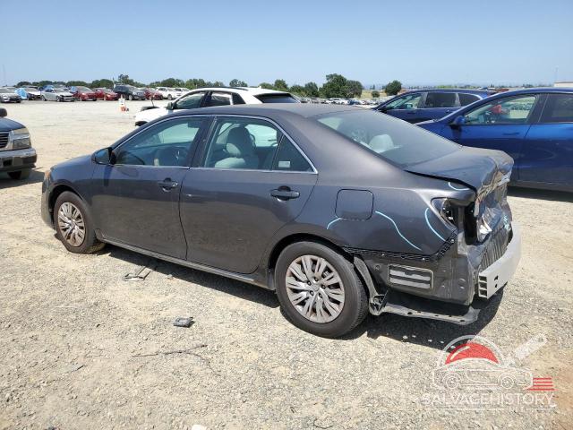 4T4BF1FK1CR209512 2012 TOYOTA CAMRY photo no. 2