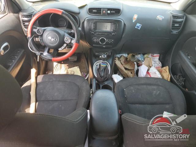 KNDJP3A52H7412094 2017 KIA SOUL photo no. 8