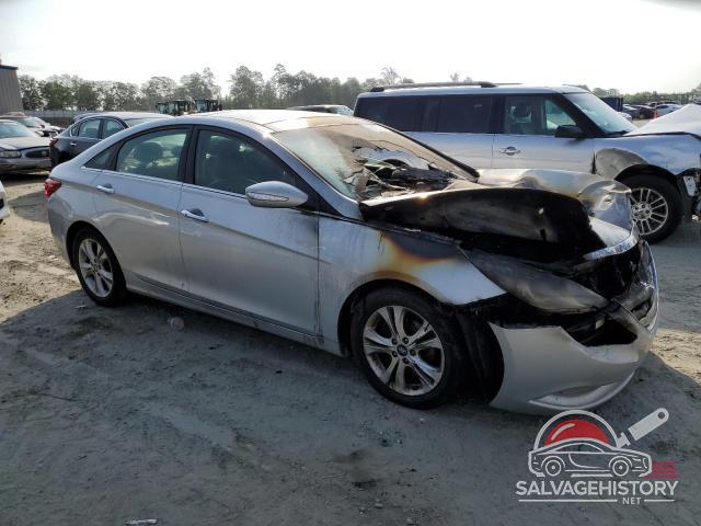 5NPEC4ACXDH580993 2013 HYUNDAI SONATA photo no. 4