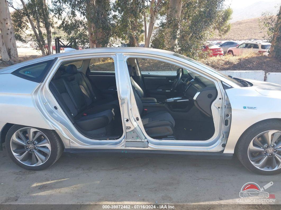 JHMZC5F16JC000529 2018 HONDA CLARITY PLUG-IN HYBRID photo no. 6