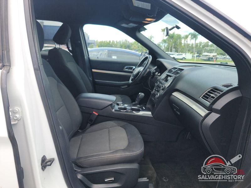 1FM5K8D85JGB60152 2018 FORD EXPLORER photo no. 3