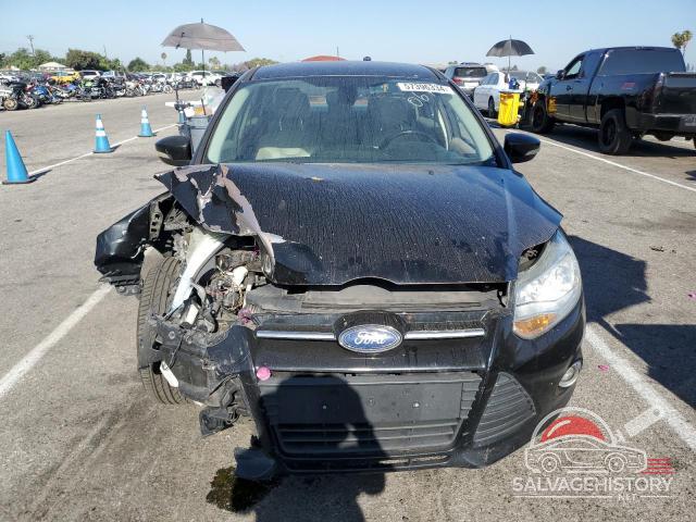 1FAHP3H28CL130672 2012 FORD FOCUS photo no. 5