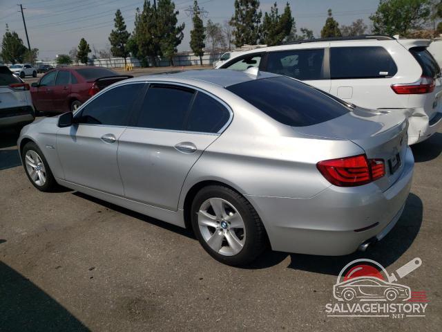 WBAXG5C59CDX04528 2012 BMW 5 SERIES photo no. 2