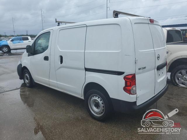 3N6CM0KN1HK711346 2017 NISSAN NV photo no. 2