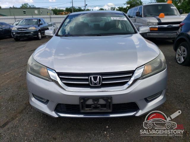 1HGCR2F86DA071877 2013 HONDA ACCORD photo no. 5