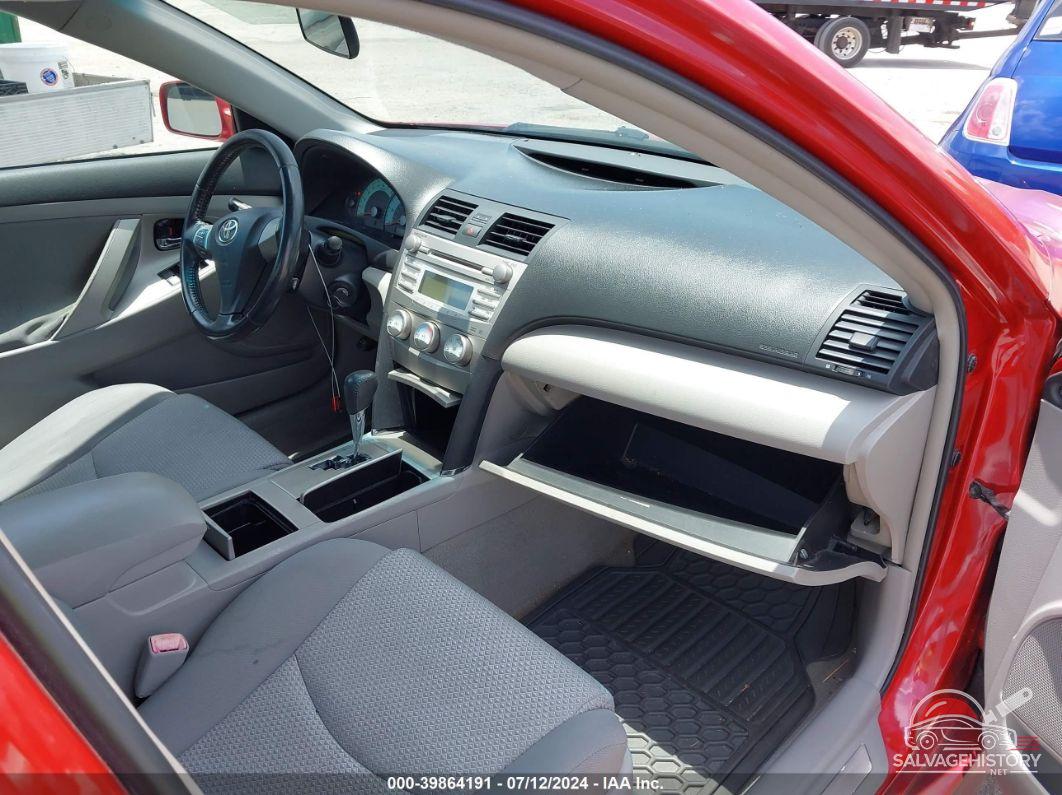 4T1BF3EK2BU732544 2011 TOYOTA CAMRY photo no. 5