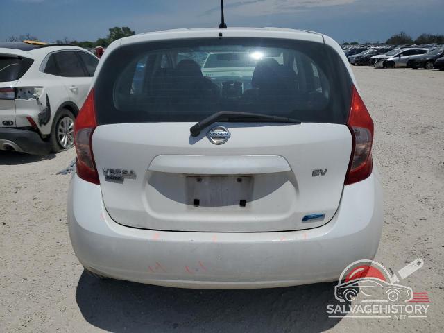 3N1CE2CP4FL422788 2015 NISSAN VERSA photo no. 6