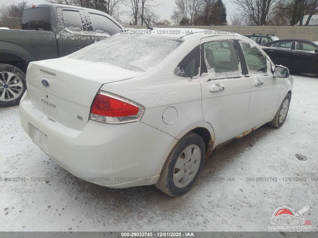 1FAHP34N88W234777 2008 FORD FOCUS photo no. 4