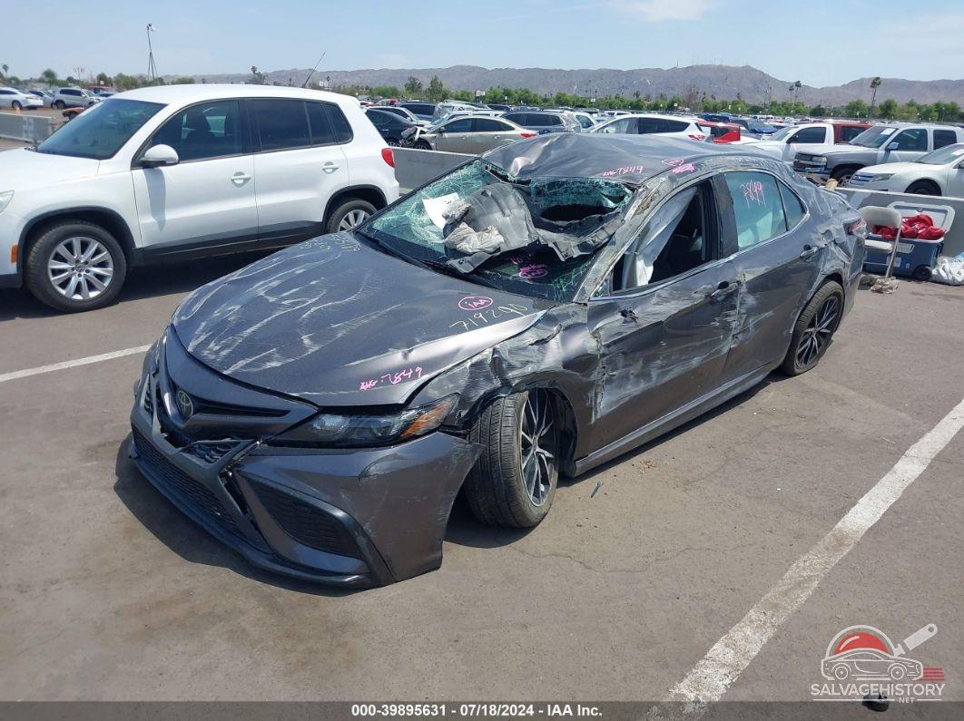 4T1G11AK5NU719290 2022 TOYOTA CAMRY photo no. 2