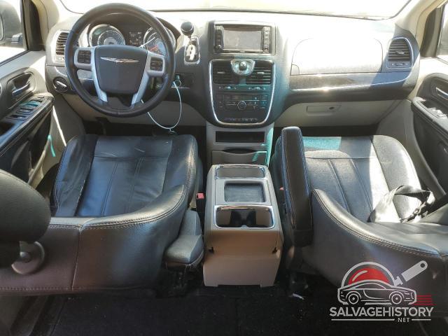 2C4RC1BG3DR638169 2013 CHRYSLER MINIVAN photo no. 8