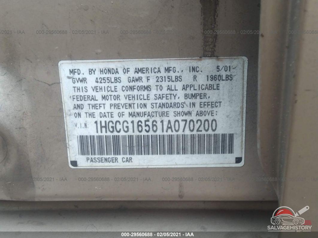 1HGCG16561A070200 2001 HONDA ACCORD SDN photo no. 9