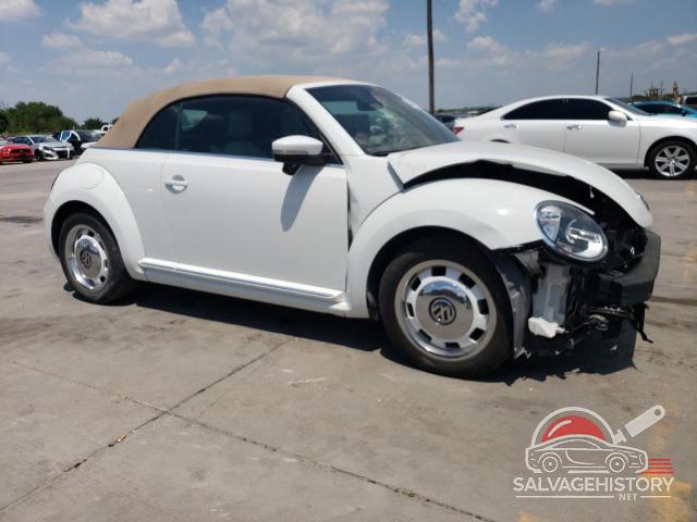 3VW5DAAT8JM502890 2018 VOLKSWAGEN BEETLE photo no. 4