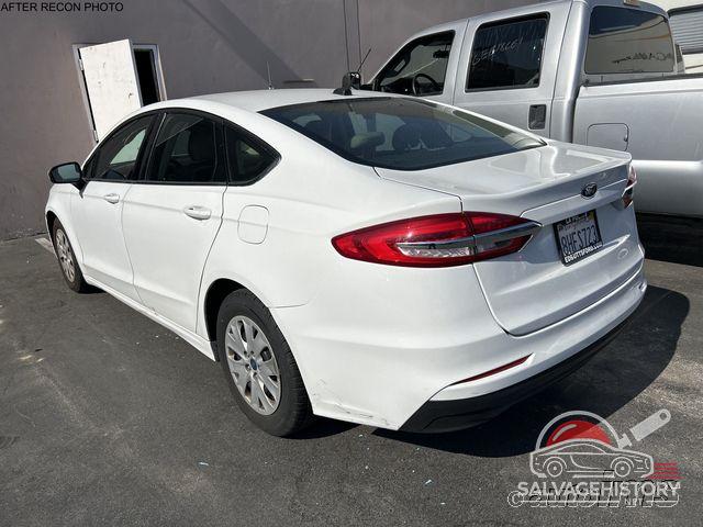 3FA6P0G76KR184037 2019 FORD FUSION photo no. 10