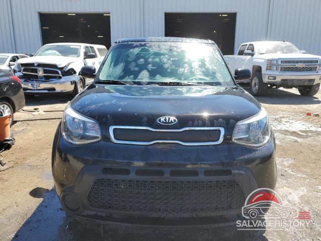 KNDJN2A29G7288569 2016 KIA SOUL photo no. 5