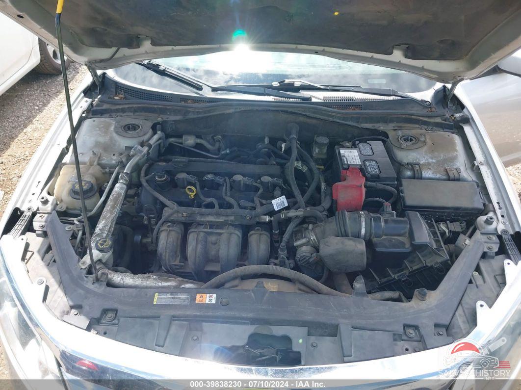 3FAHP0HA2BR241899 2011 FORD FUSION photo no. 10