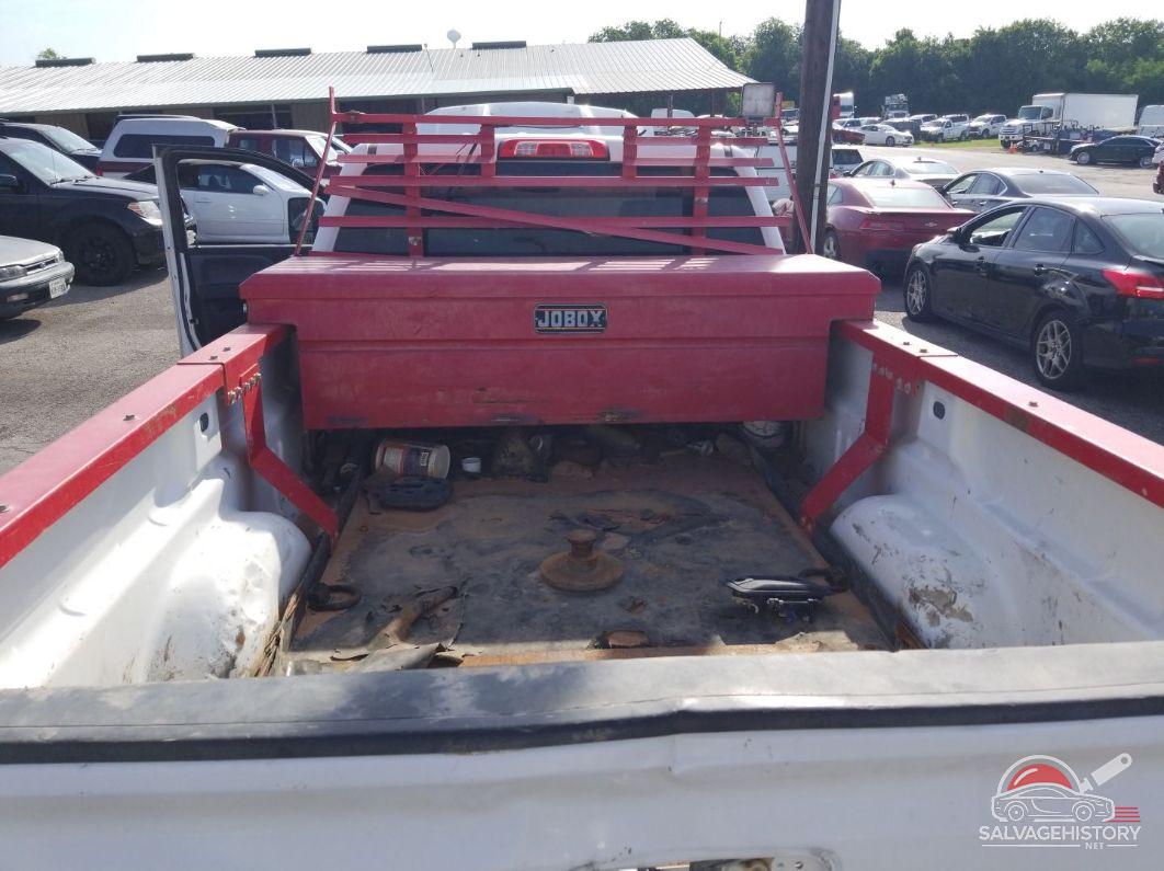 1GC4CVEY6KF164339 2019 CHEVROLET SILVERADO 3500HD photo no. 5
