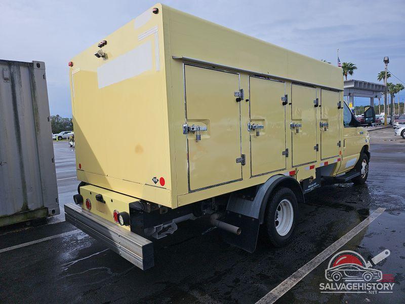 1FDXE4FS4KDC57718 2019 FORD E-450 CUTAWAY photo no. 8