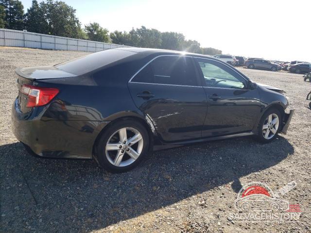 4T1BF1FK1CU601304 2012 TOYOTA CAMRY photo no. 3