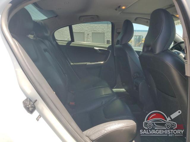 YV1612FS4D1221994 2013 VOLVO S60 photo no. 10