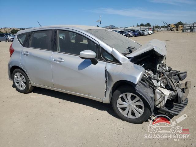 3N1CE2CP3JL356467 2018 NISSAN VERSA photo no. 4