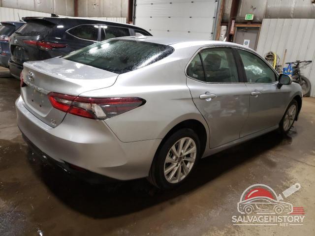 4T1C11BK4RU126426 2024 TOYOTA CAMRY photo no. 3