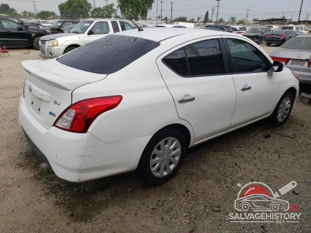 3N1CN7APXFL925631 2015 NISSAN VERSA photo no. 3