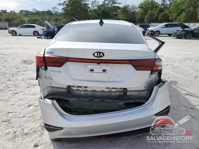 3KPF24AD5ME399983 2021 KIA FORTE photo no. 6