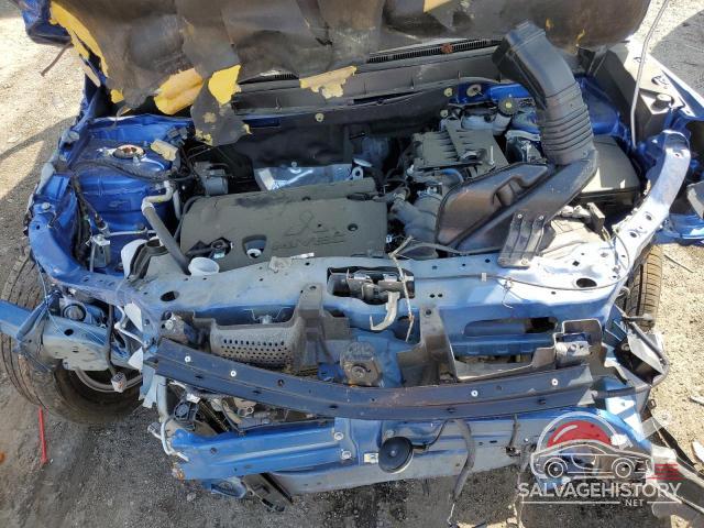 JA4APUAU8MU022135 2021 MITSUBISHI OUTLANDER photo no. 11