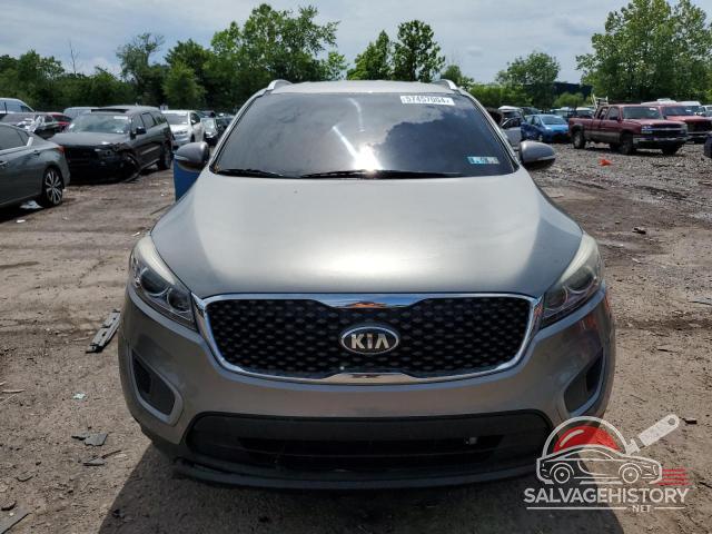 5XYPG4A32GG052051 2016 KIA SORENTO photo no. 5