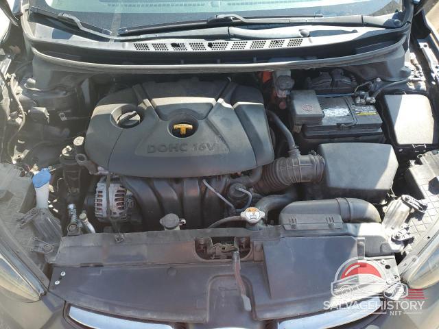 5NPDH4AE1DH233650 2013 HYUNDAI ELANTRA photo no. 11