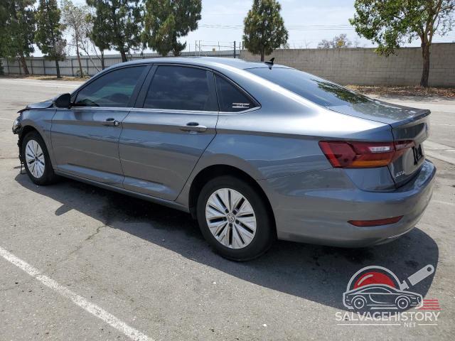 3VWC57BU7KM231871 2019 VOLKSWAGEN JETTA photo no. 2