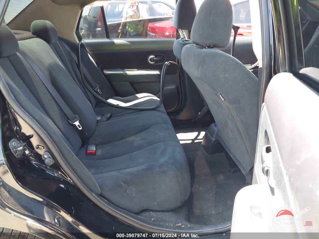 3N1BC1AP7BL458449 2011 NISSAN VERSA photo no. 8